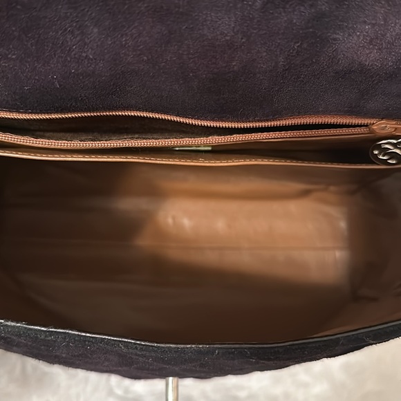 Chanel - Picture 4 of 15